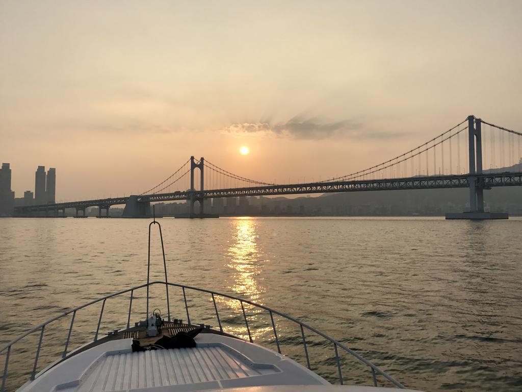 Sea And Yacht Hotel Busan Exterior foto
